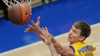 Антон Пушков