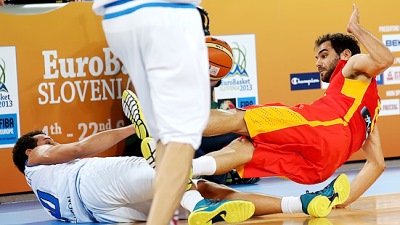 Борьба на всех участках площадки