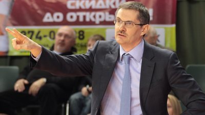 Главный тренер «Красных Крыльев» Сергей Базаревич