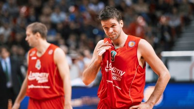 Мантас Калниетис