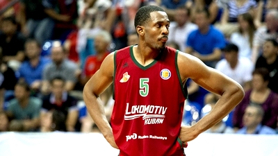 Деррик Браун