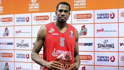 Деррик Браун