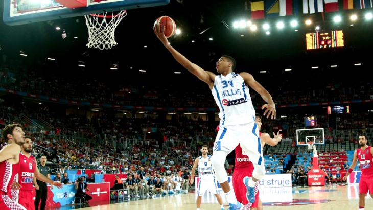 Яннис Адетокунбо