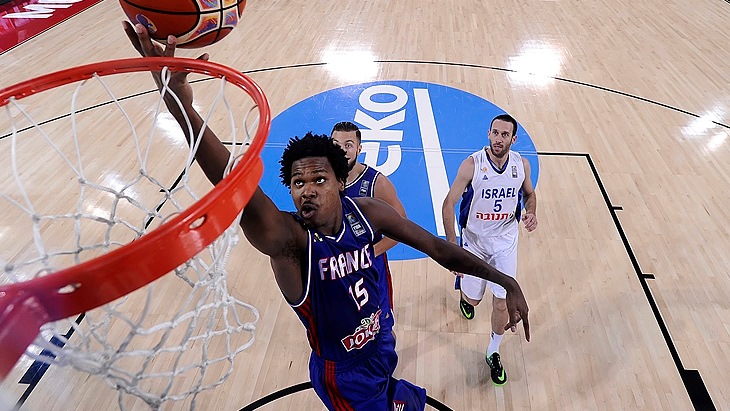 Франция сыграет с Турцией