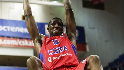 Деметрис Николс