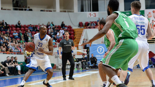 УНИКС — «Зенит»