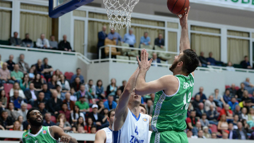 «Зенит» — УНИКС