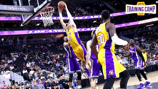 Тимофей Мозгов не спас «Лейкерс» от поражения