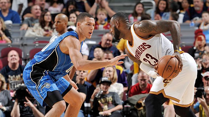 Леброн Джеймс и Аарон Гордон