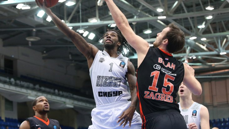 Российский клуб завершил групповой этап на третьей строке группы А