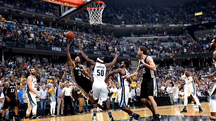 «Сан-Антонио» прошел «Мемфис»