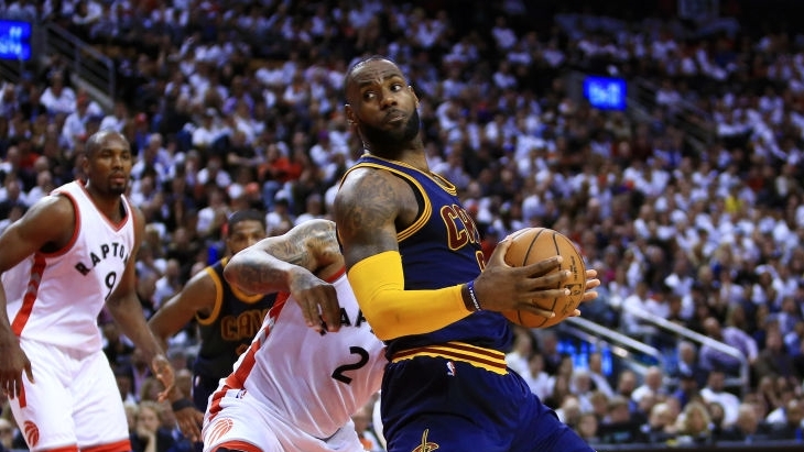 Леброн Джеймс