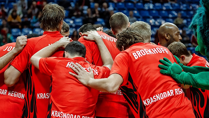 Баскетболисты «Локомотива-Кубани»