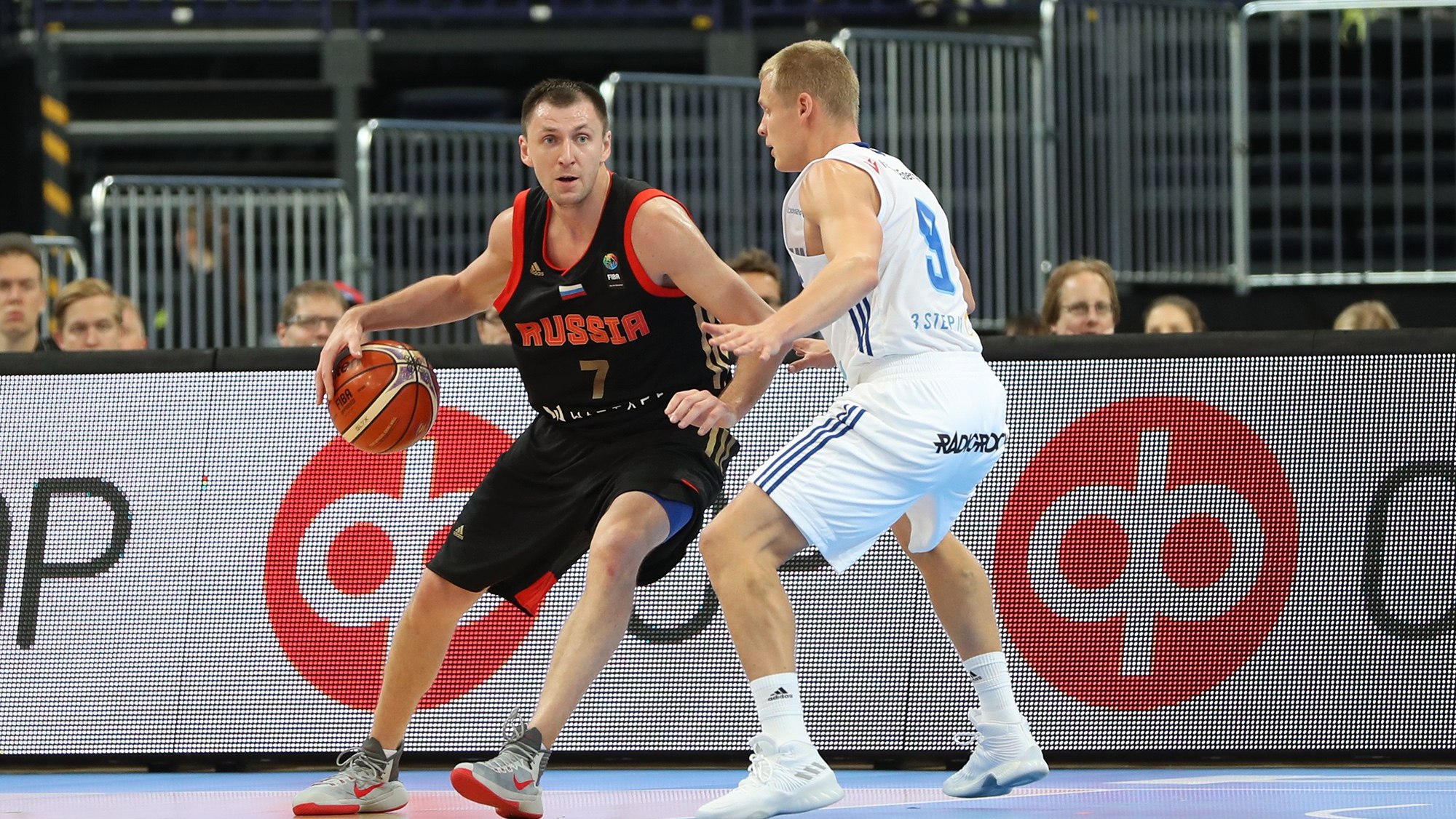 Команда Сергея Базаревича одержала победу в контрольном матче