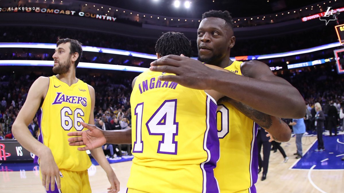 «Лейкерс» прервали серию из пяти поражений