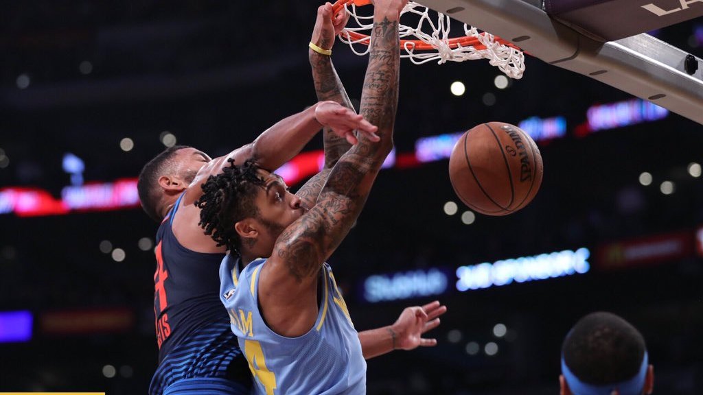 «Озерные» потерпели восьмое поражение кряду