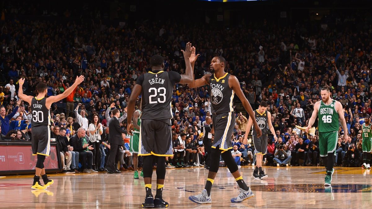 «Голден Стэйт» переиграл «Бостон»