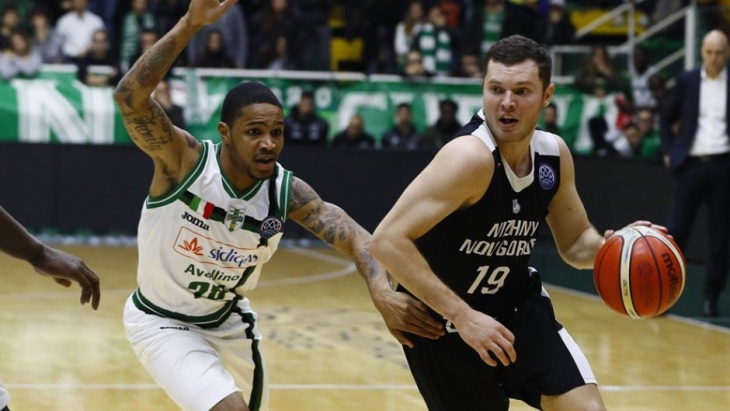 «Нижний Новгород» победил на выезде