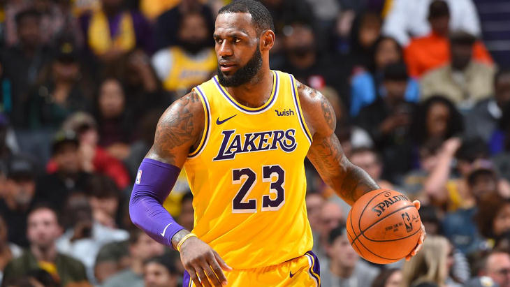 Леброн Джеймс