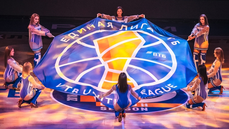 Матчи стартуют в начале мая