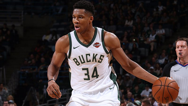 Яннис Адетокунбо