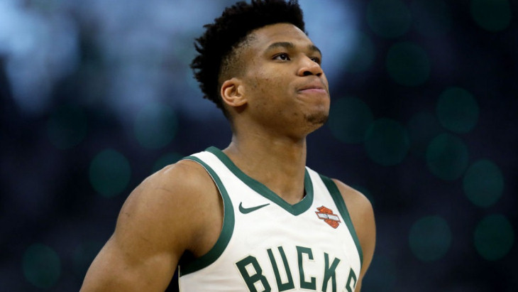 Яннис Адетокунбо