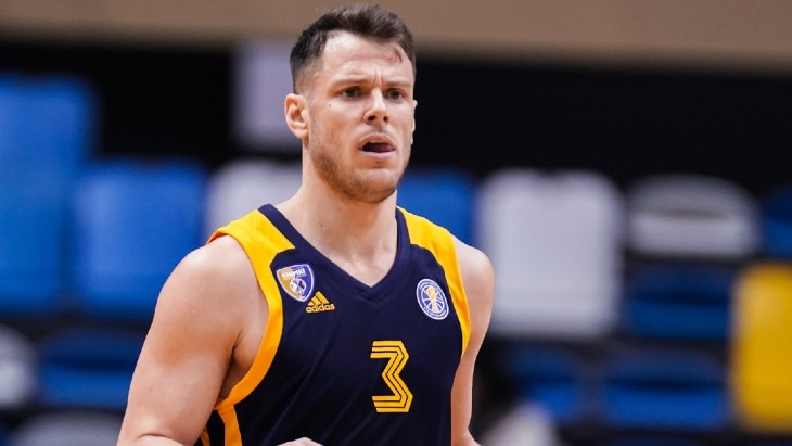 Россияне на 10 строчке