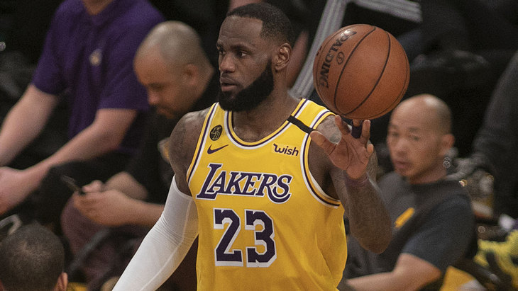 Леброн Джеймс