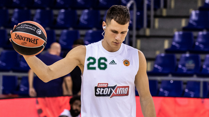 Неманья Недович