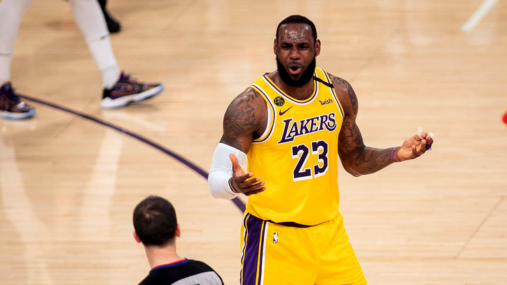 Леброн Джеймс