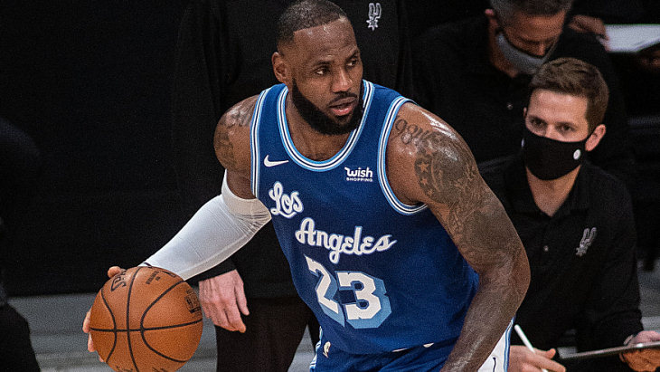 Леброн Джеймс