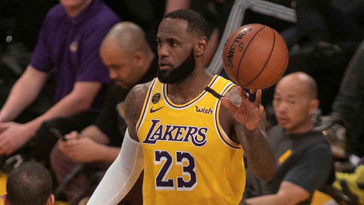 Леброн Джеймс