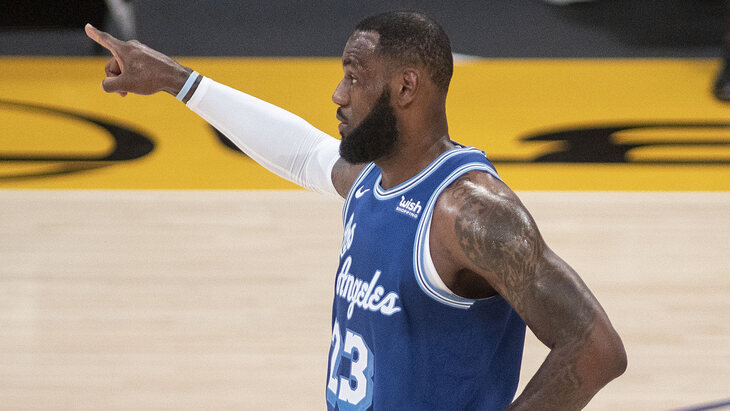 Леброн Джеймс