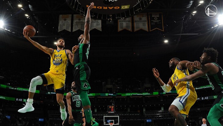 «Бостон» продлил серию побед до шести матчей