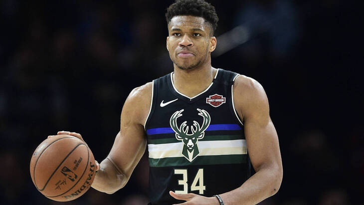 Яннис Адетокунбо