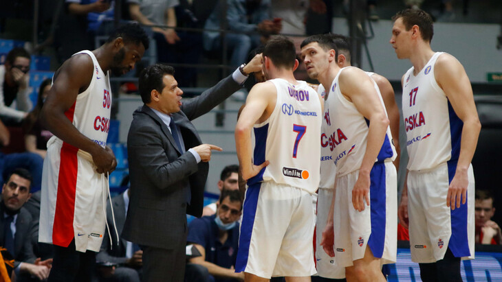 Димитрис Итудис