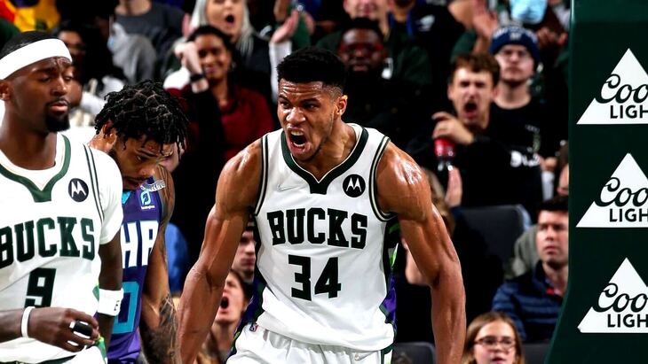 Яннис Адетокумбо