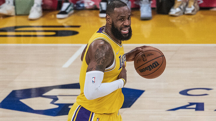 Леброн Джеймс