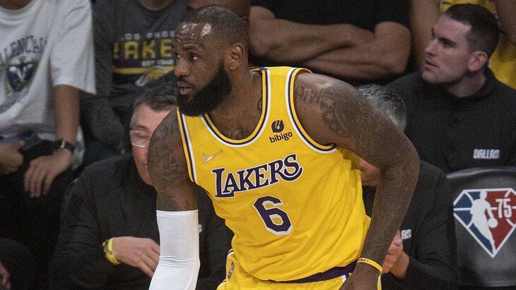 Леброн Джеймс