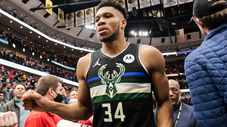 Яннис Адетокунбо