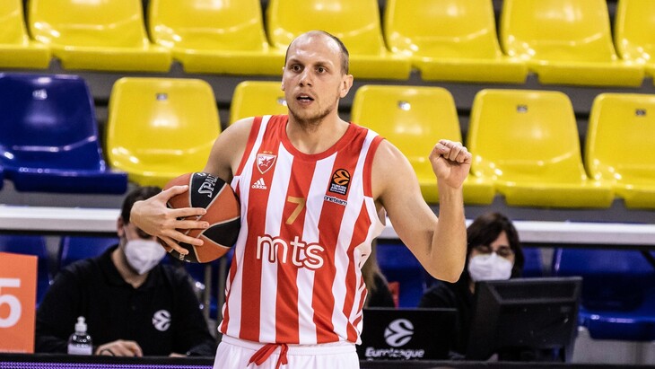 Деян Давидовац