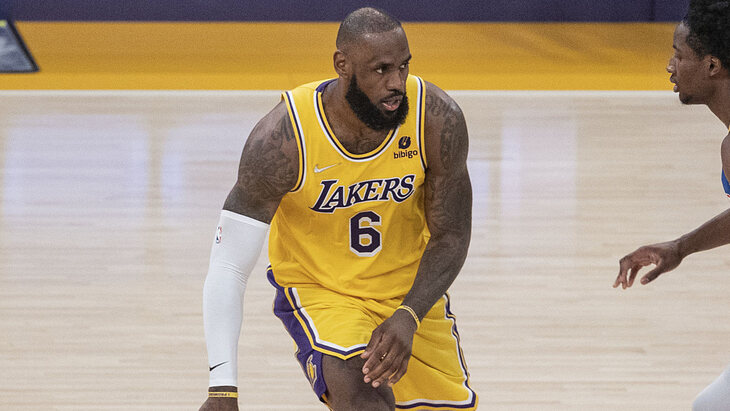 Леброн Джеймс