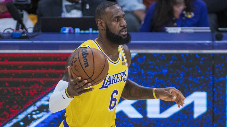 Леброн Джеймс