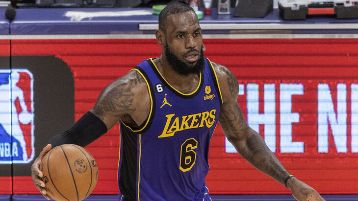 Леброн Джеймс