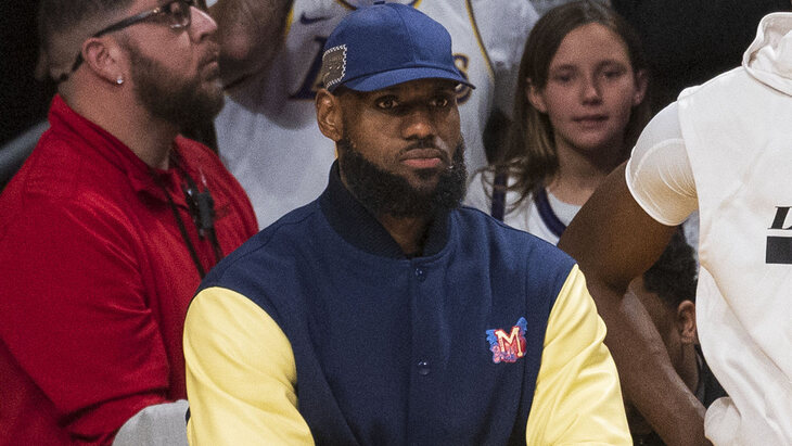 Леброн Джеймс