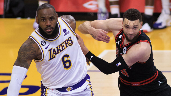 Леброн Джеймс