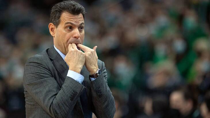 Димитрис Итудис