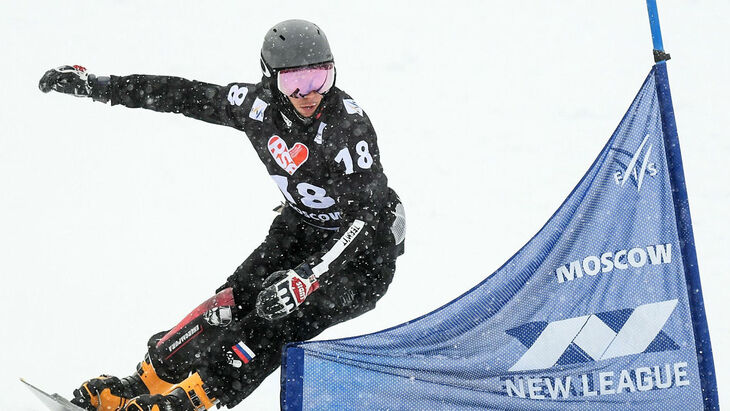 Дмитрий Карлагачев