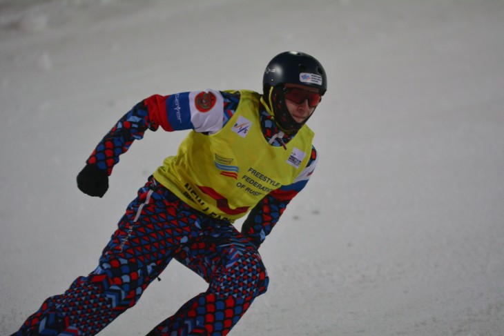 Максим Буров