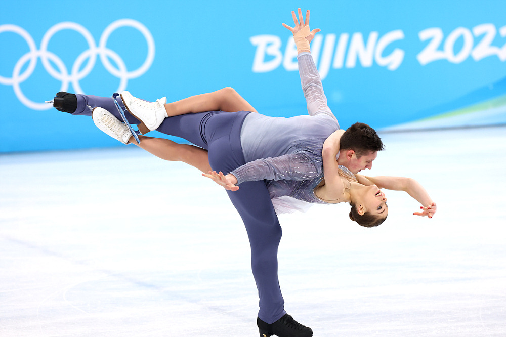 Анастасия Мишин и Александр Галлямов